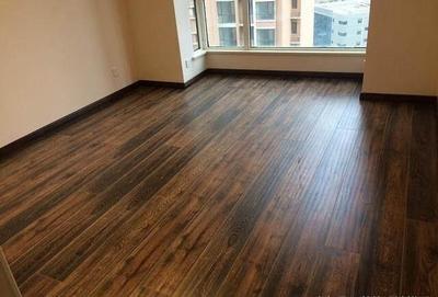 15萬硬裝花費，電視背景墻與木地板提升檔次，究竟值不值？