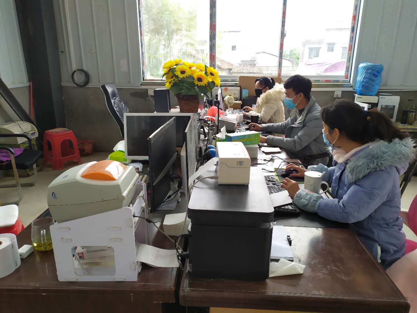通城關(guān)刀 扶貧微工廠 致富巨能量 互聯(lián)網(wǎng)銷(xiāo)售